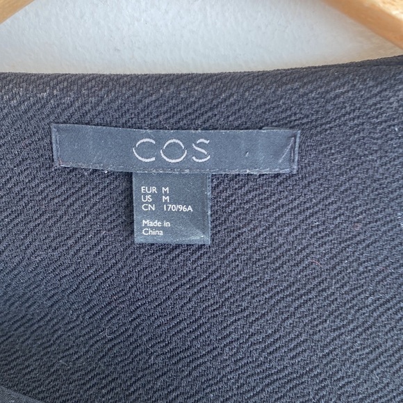 COS black overcoat - Picture 3 of 6